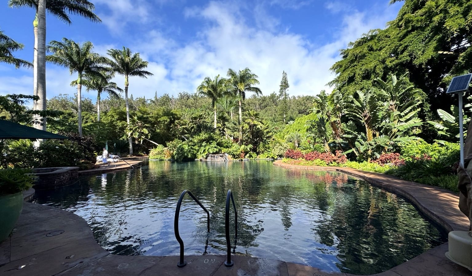 Luxury wellness retreat in Hawaiʻi — spa and relaxation